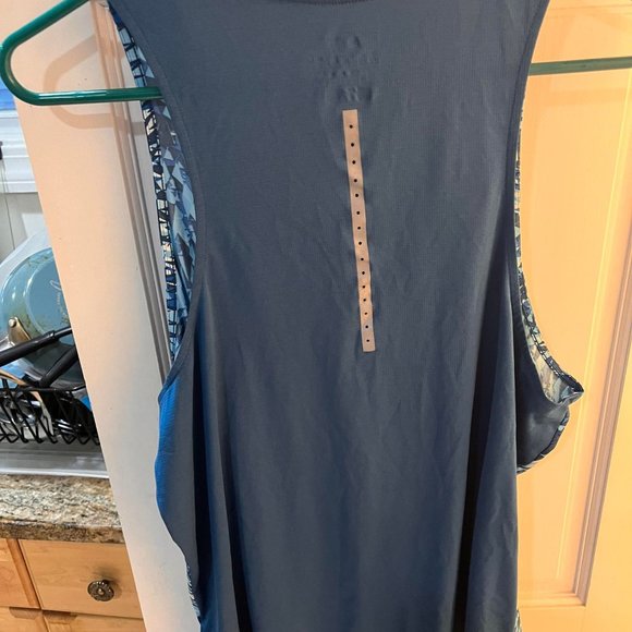 Nike Dri-Fit Race Day Singlet - Picture 2 of 2